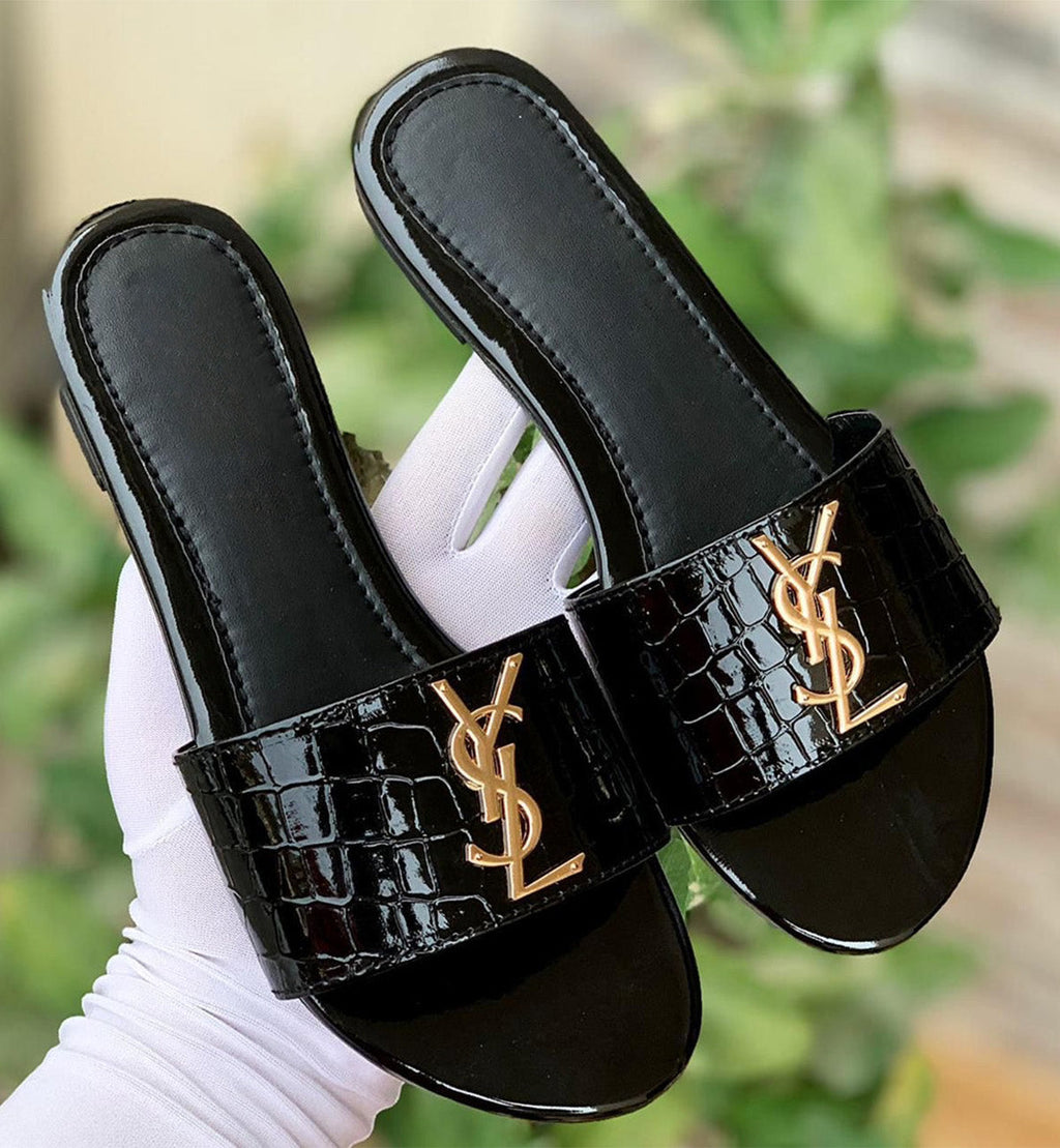 Noir Charm Slides