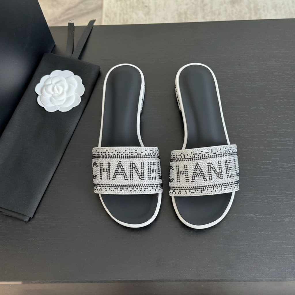 CHANEL FLAT
