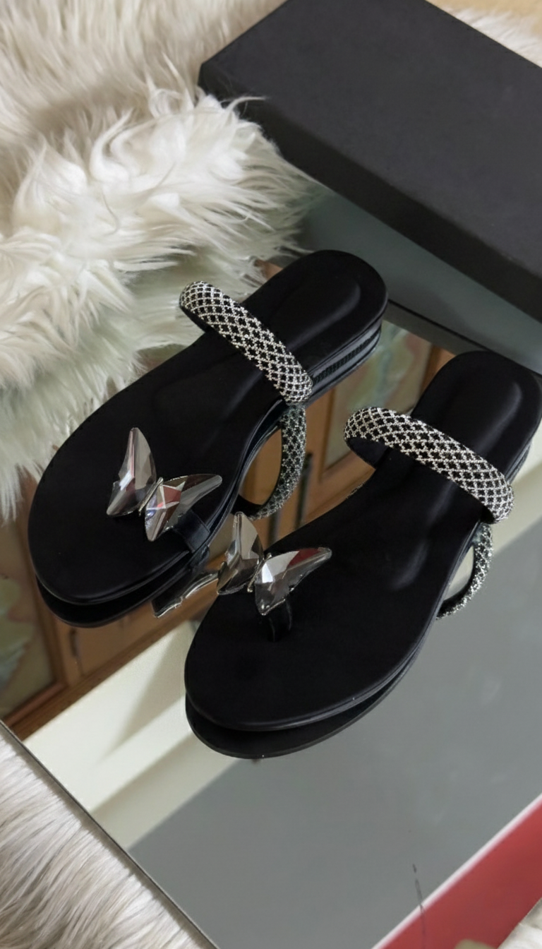 JIMMY CHOO (SLIPPERS)